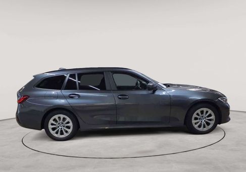 BMW 318, 2021 3