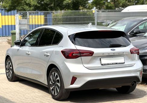 Ford Focus, 2022 3
