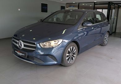 Mercedes-Benz B 180, 2020