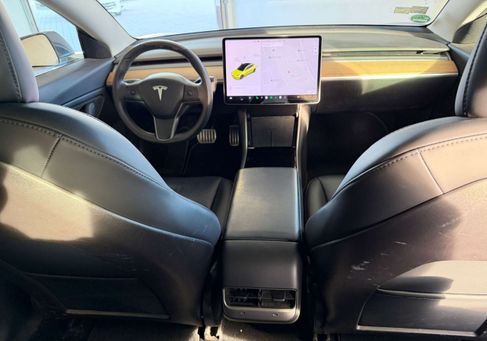 Tesla Model 3, 2019
