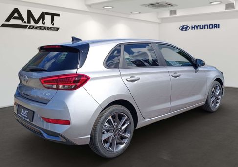 Hyundai i30, 2025 3