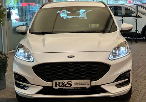 Ford Kuga, 2022