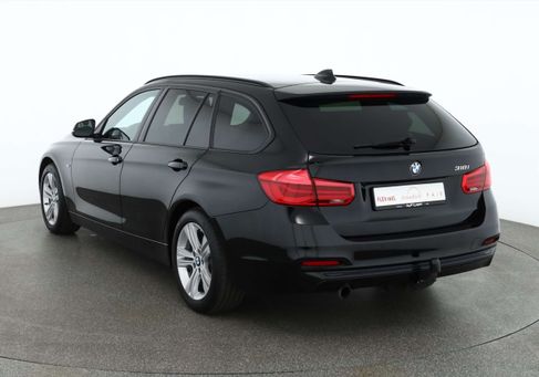 BMW 318, 2018