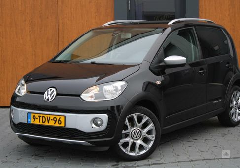 Volkswagen up!, 2014