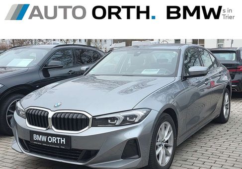 BMW 318, 2022