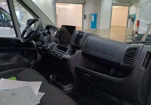 Opel Movano, 2025