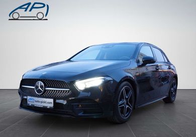 Mercedes-Benz A 180, 2022