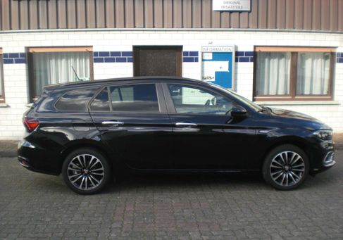 Fiat Tipo, 2022
