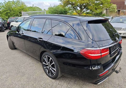 Mercedes-Benz E 220, 2019