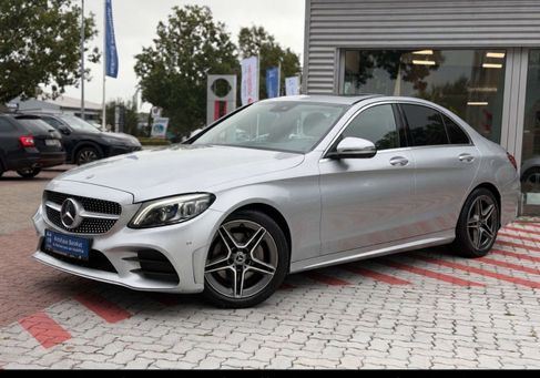 Mercedes-Benz C 180, 2019 3