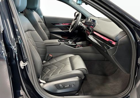 BMW 550, 2026