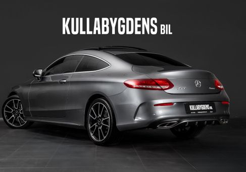 Mercedes-Benz C 400, 2016