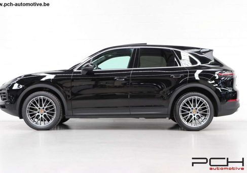 Porsche Cayenne, 2021