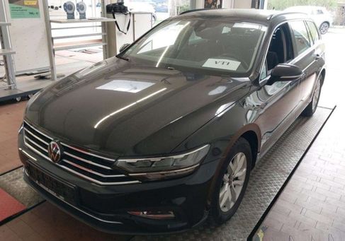 Volkswagen Passat, 2023