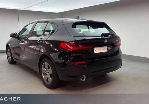BMW 118, 2023