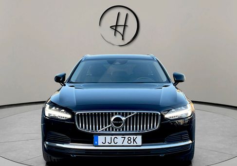 Volvo V90, 2021