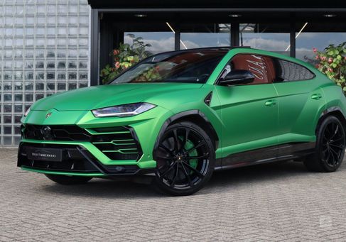 Lamborghini Urus, 2021