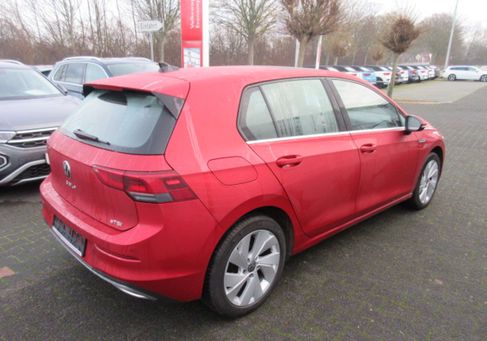 Volkswagen Golf, 2022