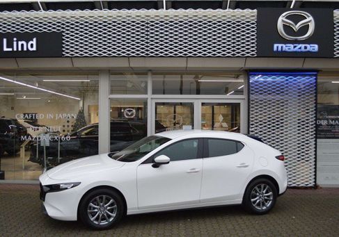Mazda 3, 2025