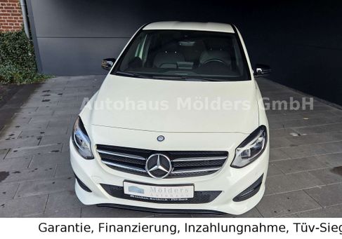 Mercedes-Benz B 180, 2017