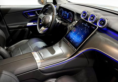 Mercedes-Benz GLC 300, 2023