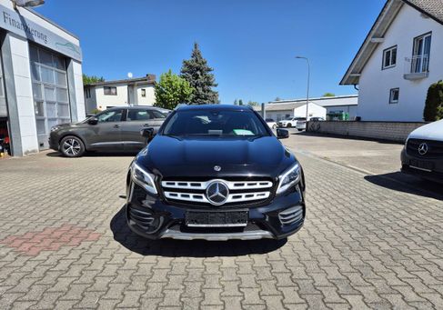 Mercedes-Benz GLA 220, 2018