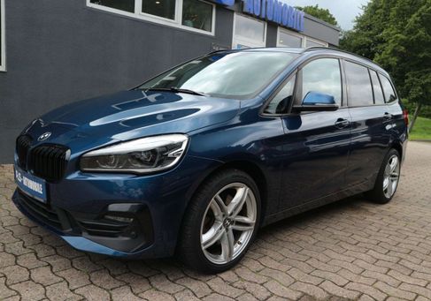 BMW 220, 2021 3
