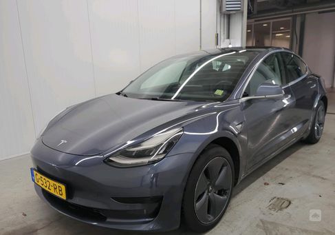 Tesla Model 3, 2019