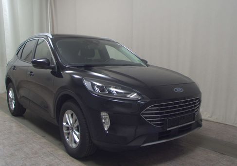 Ford Kuga, 2022