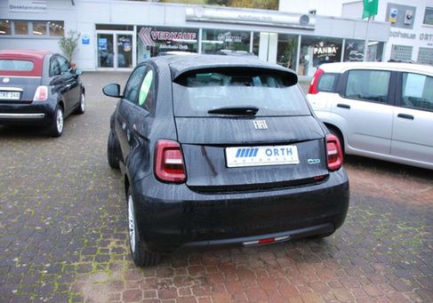 Fiat 500, 2022