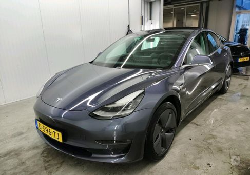 Tesla Model 3, 2019