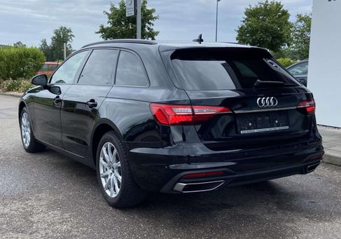 Audi A4, 2022