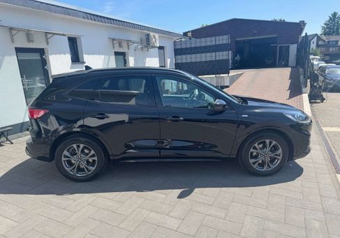 Ford Kuga, 2023