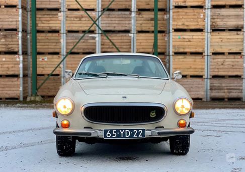 Volvo P1800, 1973