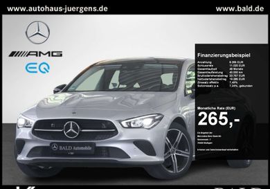 Mercedes-Benz CLA 200, 2022
