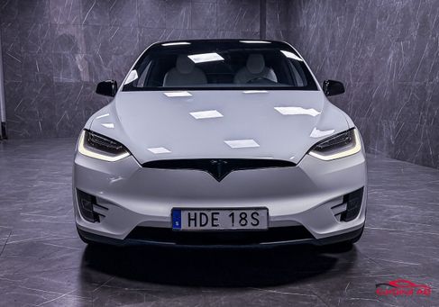 Tesla Model X, 2020