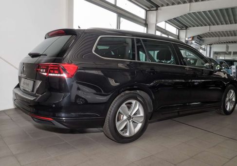 Volkswagen Passat Variant, 2021 3