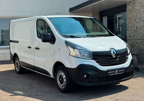 Renault Trafic, 2019 3