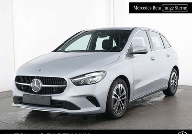 Mercedes-Benz B 180, 2024