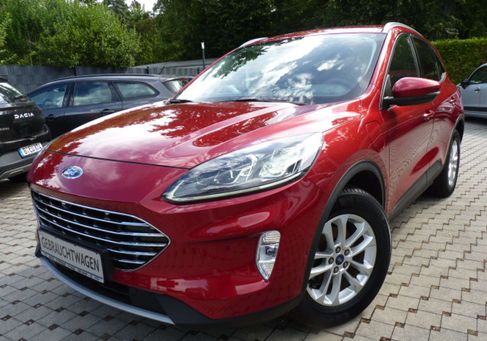 Ford Kuga, 2021