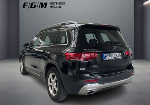 Mercedes-Benz GLB 200, 2022