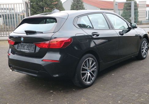 BMW 116, 2022