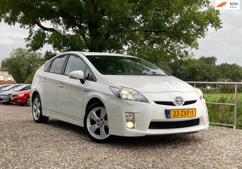 Toyota Prius, 2013