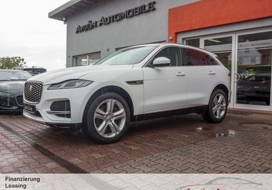 Jaguar F-Pace, 2022