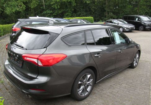 Ford Focus, 2022