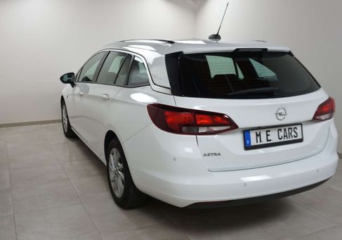 Opel Astra, 2021