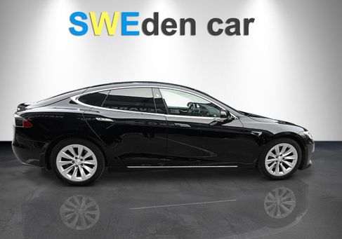 Tesla Model S, 2017