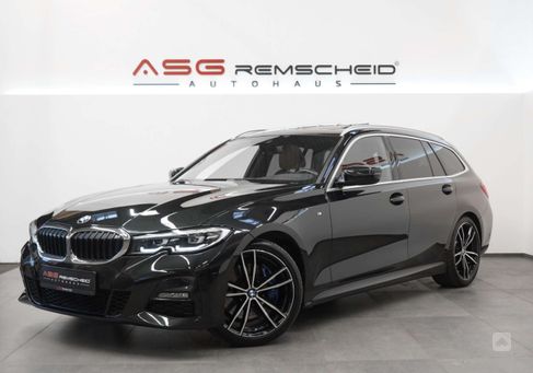 BMW 330, 2019