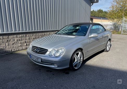 Mercedes-Benz CLK 320, 2004