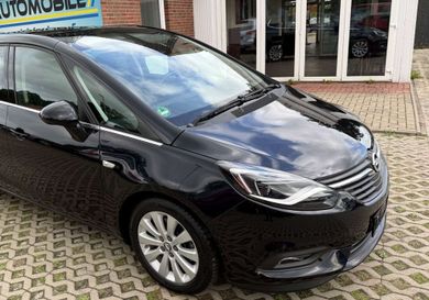 Opel Zafira, 2019